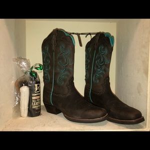 Justin boots women’s size 11